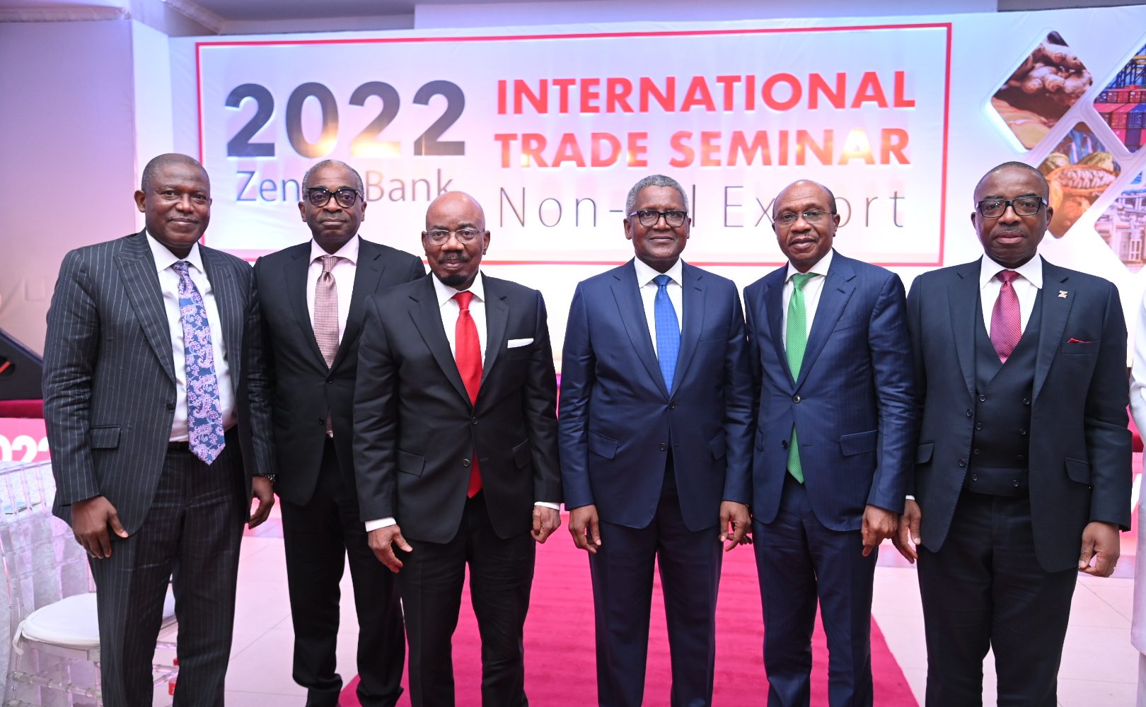 R – L : Group Managing Director/CEO, Zenith Bank Plc, Mr. Ebenezer Onyeagwu; Central Bank of Nigeria (CBN) Governor, Mr. Godwin Emefiele; President & Chief Executive of Dangote Group, Alhaji Aliko Dangote; Founder and Chairman of Zenith Bank, Mr. Jim Ovia; former Chief Executive/Executive Director of the Nigerian Export Promotion Council (NEPC), Mr. Olusegun Awolowo; and Managing Director/CEO, Bank of Industry, Mr. Olukayode Pitan at the 2022 Zenith Bank International Trade Seminar held at the Civic Centre Lagos.