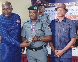 Comptroller Dera Nnadi Bags AMJON Award for Outstanding Leadership