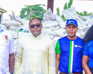 Fidelity Bank’s Food Bank Initiative Reaches Anambra, Provides Food to 2,000 Residents
