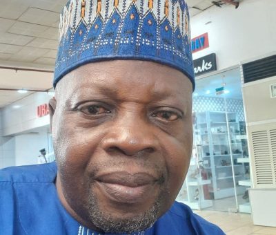 Transquest Media Group Honours Olufemi Orioye for Outstanding Contributions to Community Development 